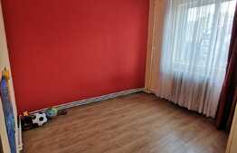 Apartament cu 3 camere,57mp, zona Big