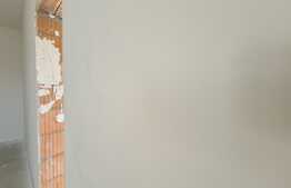 Apartament 2 camere, orientat S-E, incalzire pardoseala, etaj intermediar! Zona Cetatii!