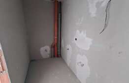 Apartament 2 camere, orientat S-E, incalzire pardoseala, etaj intermediar! Zona Cetatii!