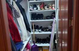 Apartament cu 3 camere, etaj intermediar, in zona centrala Apahida