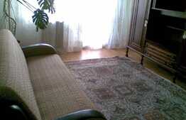 Apartament 2 camere, decomandat, 55 mp, parcare, zona Intre lacuri