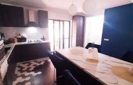 Casa individuala pe un singur nivel, garaj, beci, panouri solare, sat Tauti