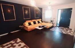 Casa individuala pe un singur nivel, garaj, beci, panouri solare, sat Tauti