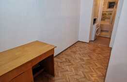 Apartament cu 2 camere, decomandat, 60 de mp, zona Mercur