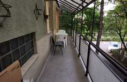 Apartament cu 2 camere, decomandat, 60 de mp, zona Mercur