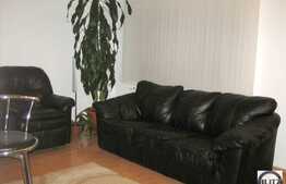 Apartament in imobil reabilitat termic cu 3 camere decomandate!