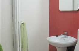 3 camere decomandate in zona Interservisan, partial mobilat