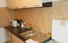 De vanzare apartament cu 3 camere, 100 mp + 2 terase de 136 mp!