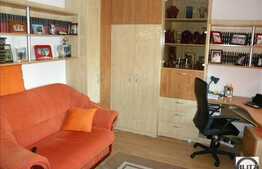 3 camere de vanzare, 64 mp utili