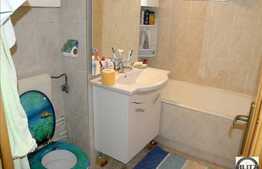 3 camere de vanzare, 64 mp utili