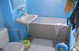 De vanzare apartament cu 4 camere, decomandate, 76 mp, ideal pentru familie