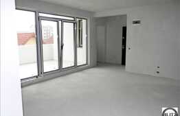 Apartament cu 3 camere de vanzare, 76 mp + terasa 28 mp + loc parcare
