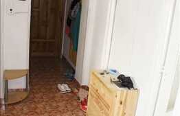 Inchiriere apartament cu 2 camere, decomandat, zona Teodor Mihali