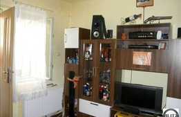 Vanzare apartament cu 2 camere in imobil tip casa, parter