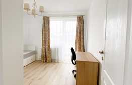 Apartament cu 3 camere, modern, la cheie, parcare, zona strazii Cetatii!