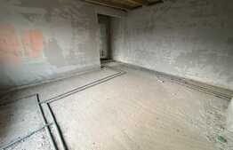 Oportunitate!!!Apartament la rosu, 2 camere, 55.56 mp, terasa! Zona strazii Eroilor!