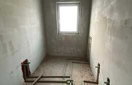 Oportunitate!!!Apartament la rosu, 2 camere, 55.56 mp, terasa! Zona strazii Eroilor!