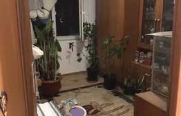 Apartament cu 3 camere in zona centrala Apahida