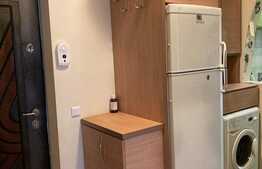 Investiția perfectă! Preluare de chiriasi! Apartament modern, decomandat, 50 mp, terasa 35 mp, loc de parcare cu CF!