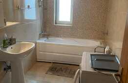 Apartament cu 2 camere, 58 mp, la cheie! Zona strazii Florilor!