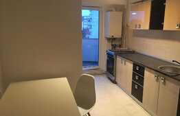 Apartament cu 2 camere, decomandat, 55 mp, modern , zona centrala