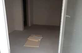 Apartament 2 camere, Balcon, semifinisat! Zona Tauti!