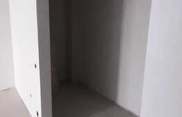 Apartament 2 camere, Balcon, semifinisat! Zona Tauti!