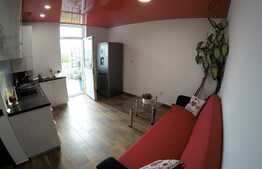 Apartament cu 2 camere, finisat, 35mp, cu terasa de 17 mp si o panorama deosebita, zona Lombului