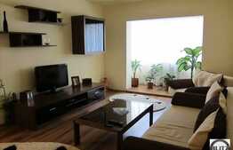 4 cam complet renovat la 7 min de zona Centrala!