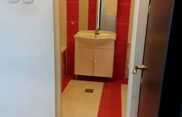 Apartament cu 1 camera , 38 mp, loc de parcare, zona centrala