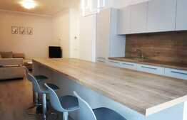 Apartament de lux cu 2 camere, AC, prima inchiriere, loc de parcare 