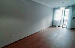 Finisaje noi, lift, etaj intermediar, zona Terra