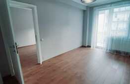 Finisaje noi, lift, etaj intermediar, zona Terra