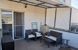 O locuinta aparte ! 2 camere, la cheie, balcon, terasa, parcare !