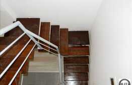 Apartament nou cu scara interioara, 3 camere, 82 mp utili + loc de parcare