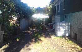 Casa de vanzare, 87 mp, 1070 mp teren, zona cu specific de activitati economice!!