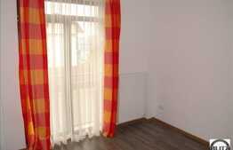 Apartament cu 3 camere, decomandat, 83 mp si terasa 10 mp, imobil nou