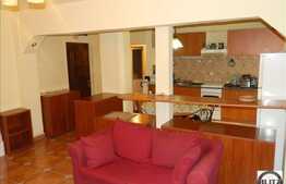 3 camere de vanzare,  65 mp la 3 minute de Piata Marasti, cu parcare si boxa