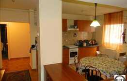 3 camere de vanzare,  65 mp la 3 minute de Piata Marasti, cu parcare si boxa