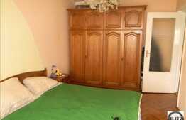 De vanzare apartament 3 camere, 65 mp utili, cu garaj, loc de parcare si boxa