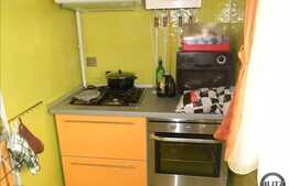 De vanzare apartament 3 camere, 65 mp utili, cu garaj, loc de parcare si boxa