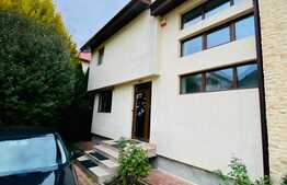 Duplex de inchiriat, 175 mp, 4 parcari, zona strazii Fagului
