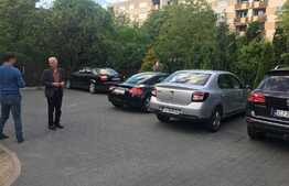 Vila moderna in zona de top, 320 mp, Andrei Muresanu, 10 locuri de parcare