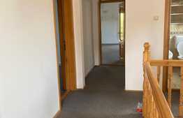 Vila moderna in zona de top, 320 mp, Andrei Muresanu, 10 locuri de parcare