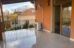 Vila moderna in zona de top, 320 mp, Andrei Muresanu, 10 locuri de parcare