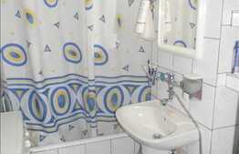 Garsoniera 28.5 mp de vanzare, zona Ciobanului, etajul 8