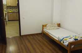 Apartament 3 camere, semimobilat, 74 mp, zona VIVO