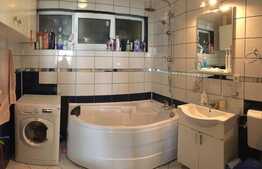 Apartament cu living spatios si terasa generoasa, 70mp, zona centrala Apahida