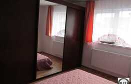 Inchiriere 3 camere, 60 mp, zona strazii Florilor! Loc de parcare inclus!