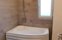 Apartament de lux, totul nou, parcare, etej intermediar, zona Sub Cetate